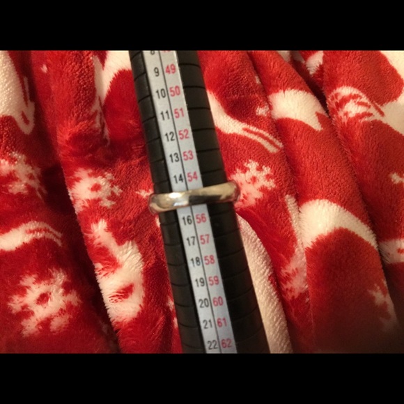 Vintage Solid 14Kt White gold 6 Row Natural Pave Diamonds Band Ring, 8 - Picture 11 of 15